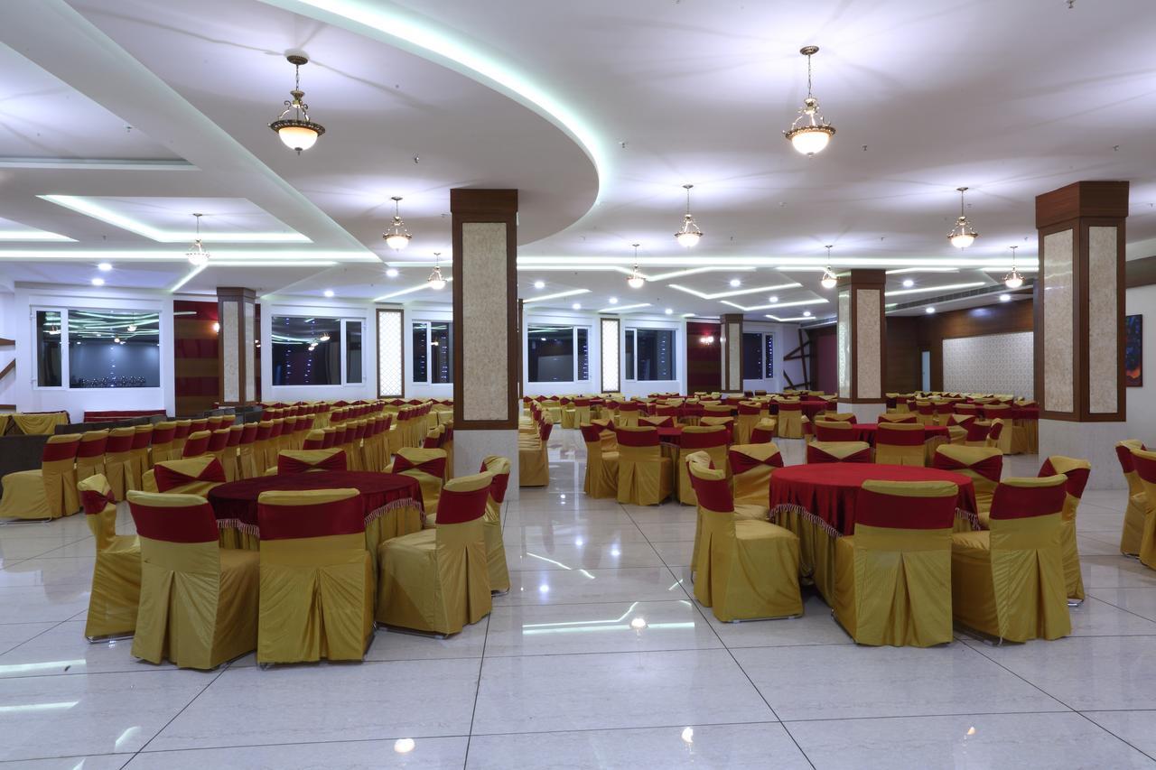 Grand Hotel Nawanshahr Nawashahr Ngoại thất bức ảnh