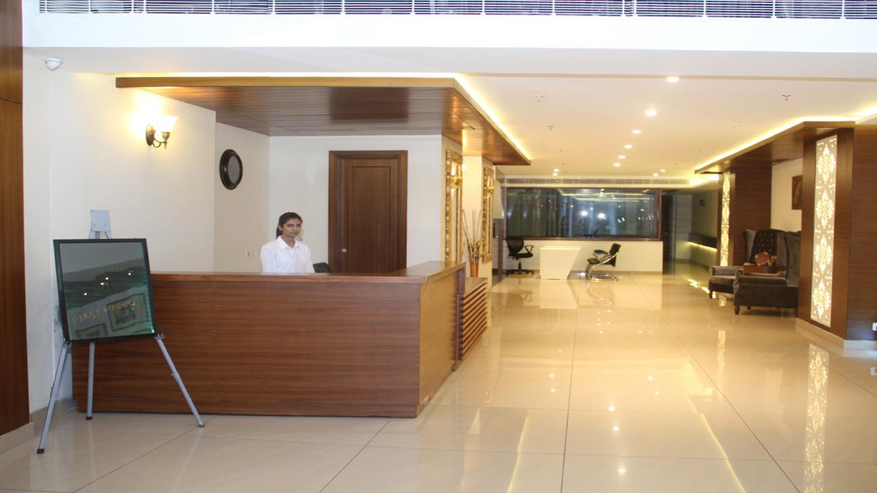 Grand Hotel Nawanshahr Nawashahr Ngoại thất bức ảnh