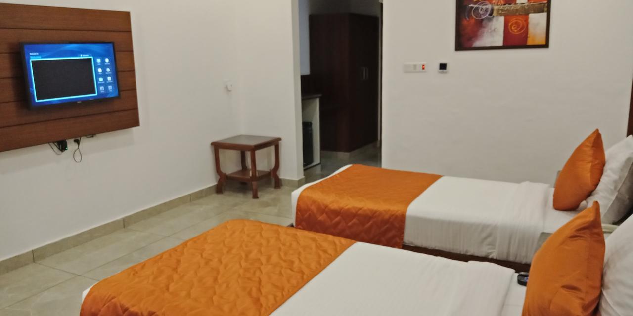 Grand Hotel Nawanshahr Nawashahr Ngoại thất bức ảnh