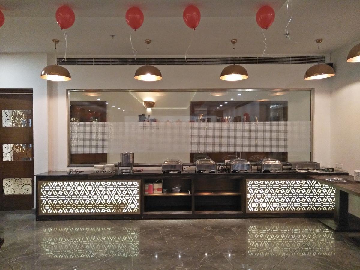 Grand Hotel Nawanshahr Nawashahr Ngoại thất bức ảnh